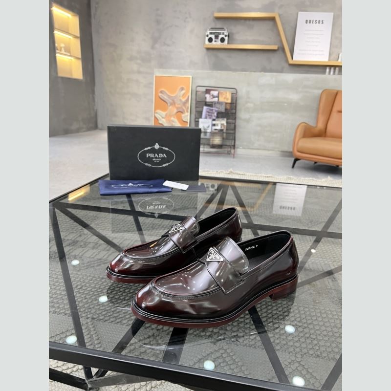 Pra*a leather shoes
